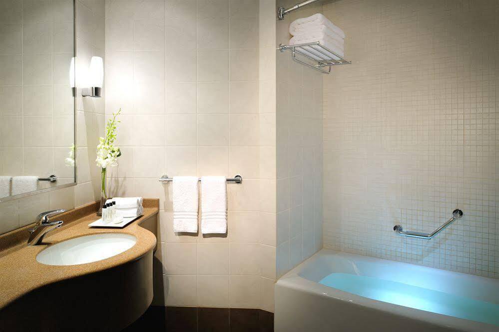 แมริออท เอ็กเซกคิวทีฟ อพาร์ตเมนต์ ริยาดห์ คอนเวนชั่นเซ็นเตอร์ Hotel ภายนอก รูปภาพ