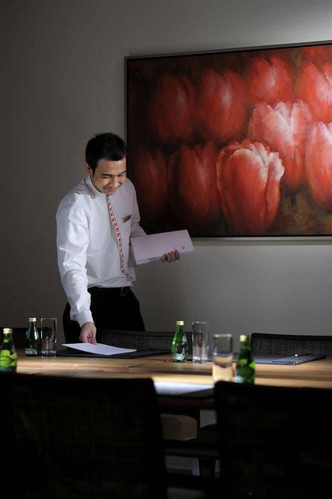 แมริออท เอ็กเซกคิวทีฟ อพาร์ตเมนต์ ริยาดห์ คอนเวนชั่นเซ็นเตอร์ Hotel ภายนอก รูปภาพ